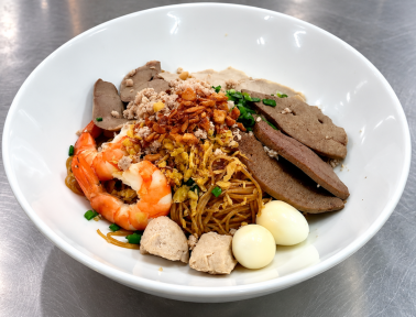 Hủ tiếu Nam Vang nước dùng cho bữa sáng hay bữa tối đều tiện
